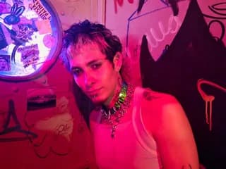 WebCAM of Destroyer_Dan