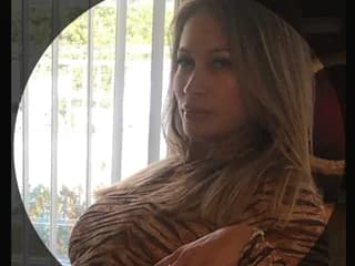 HottLatina69 WebCAM 