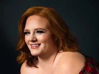 WebCAM of JulieGinger