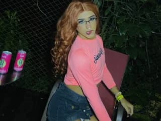 MiaFoxTs WebCAM 