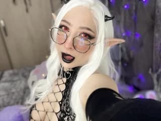 WebCAM of MilaAoki