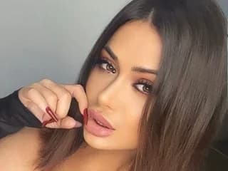 WebCAM von MilaHadid