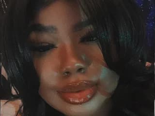 WebCAM of MissheavenleighReign