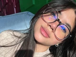 WebCAM of Queenlove67