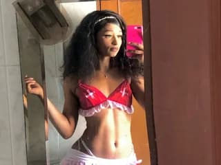 WebCAM of Tiara_Ebonny