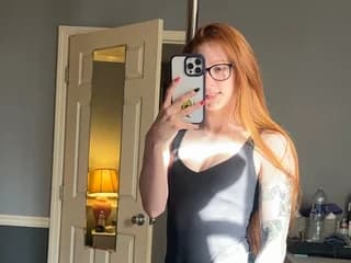skinnyblondechick123 WebCAM 